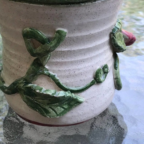 Floral Pottery Makeup Brush/Pen-Pencil Holder/Handcrafted from my Clay Studio - Picture 10 of 12